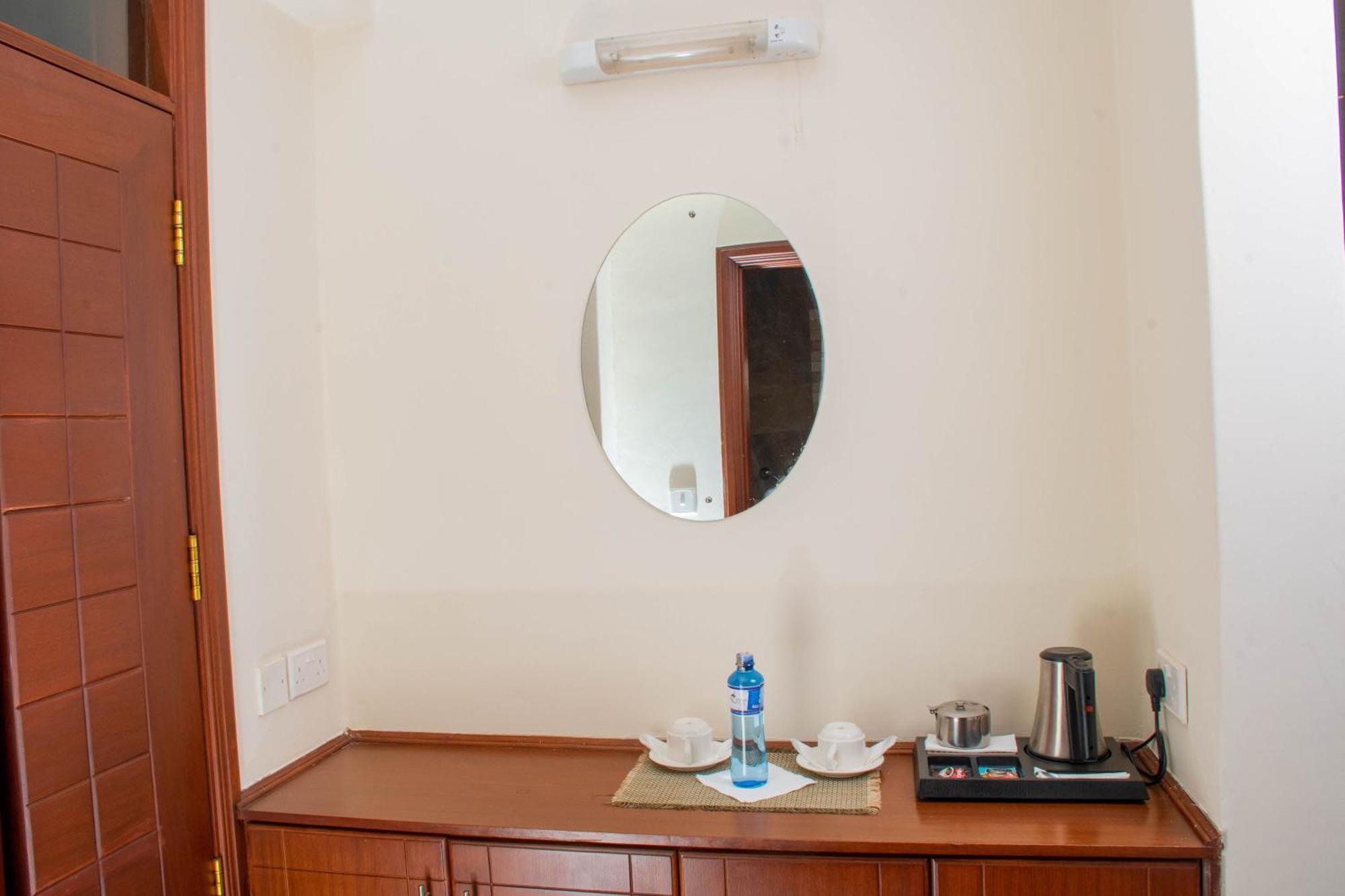 Cranes Suites Hotel 키탈레 외부 사진